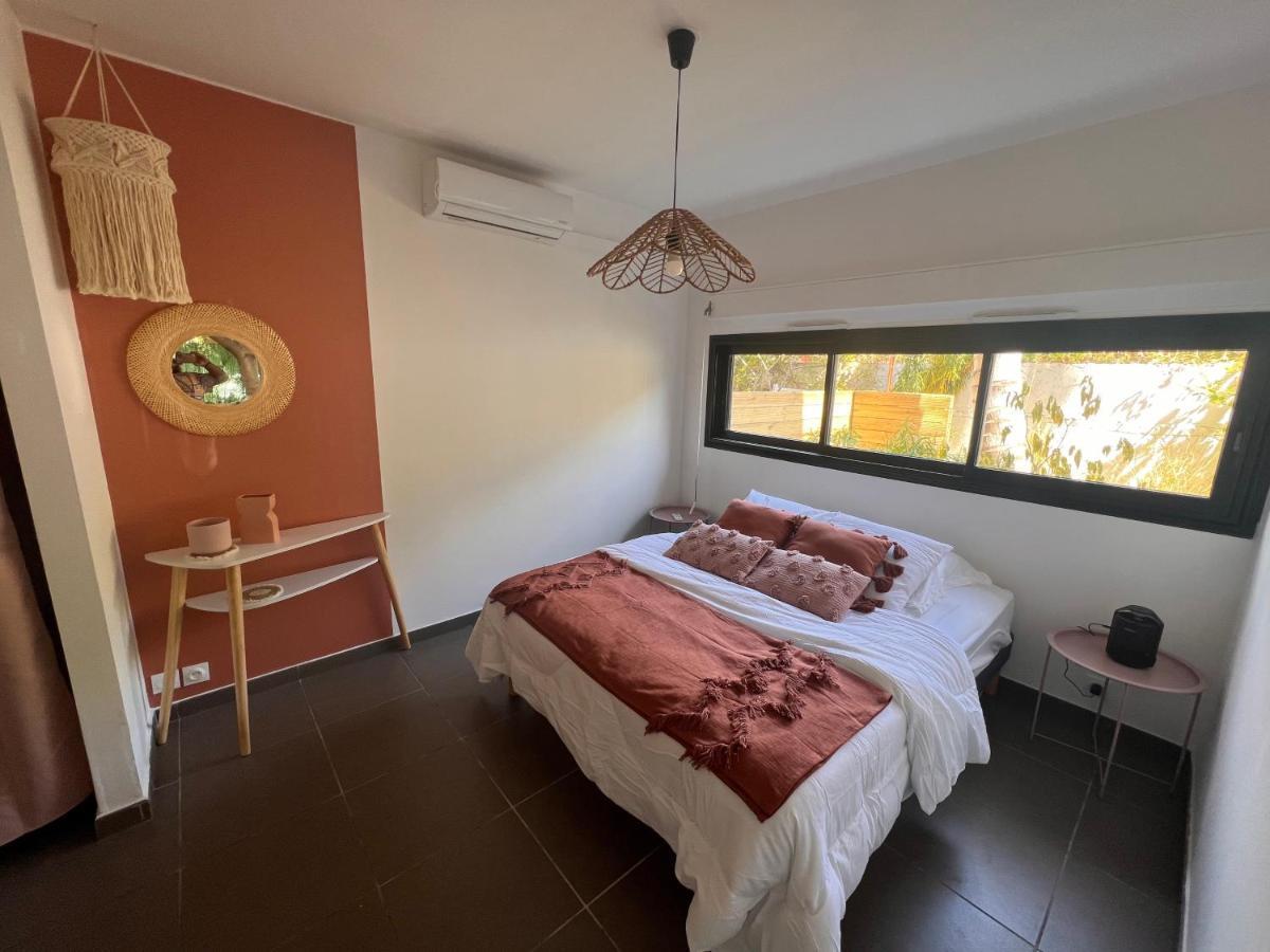 La Casa Edelia Apartment La Saline Le Bains Bagian luar foto